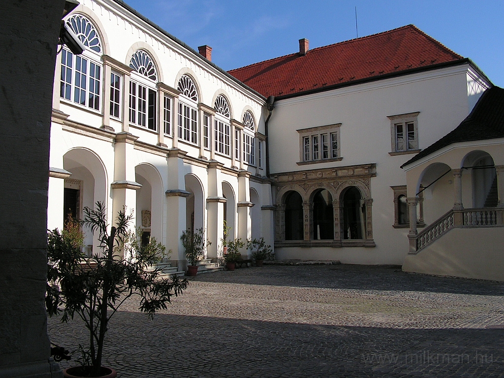 PICT5088.JPG