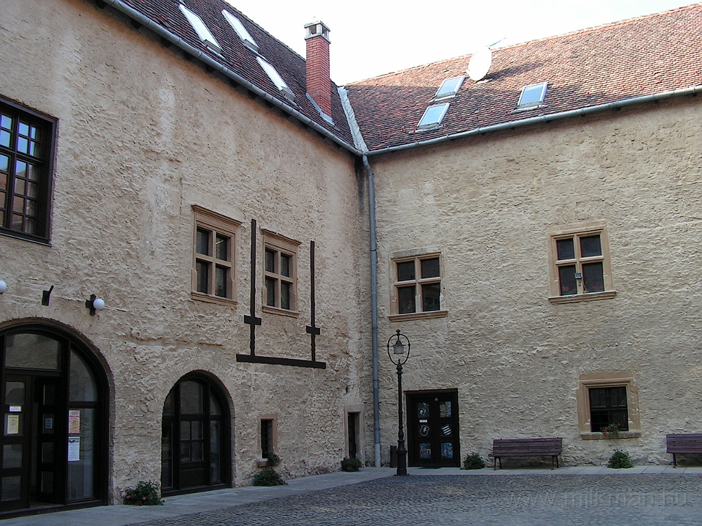 PICT5480.JPG